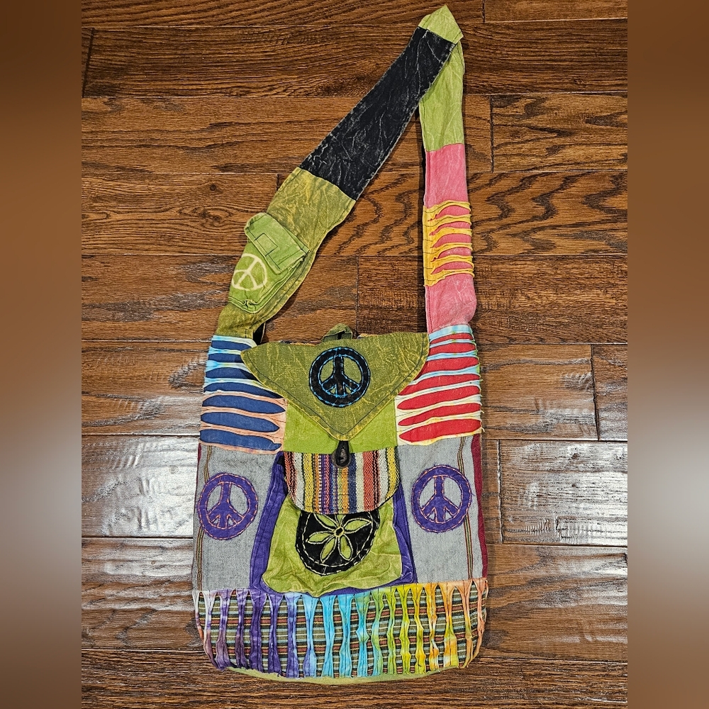 NWOT KPC Boho Hippie Crossbody/Backpack - Multi-Colored